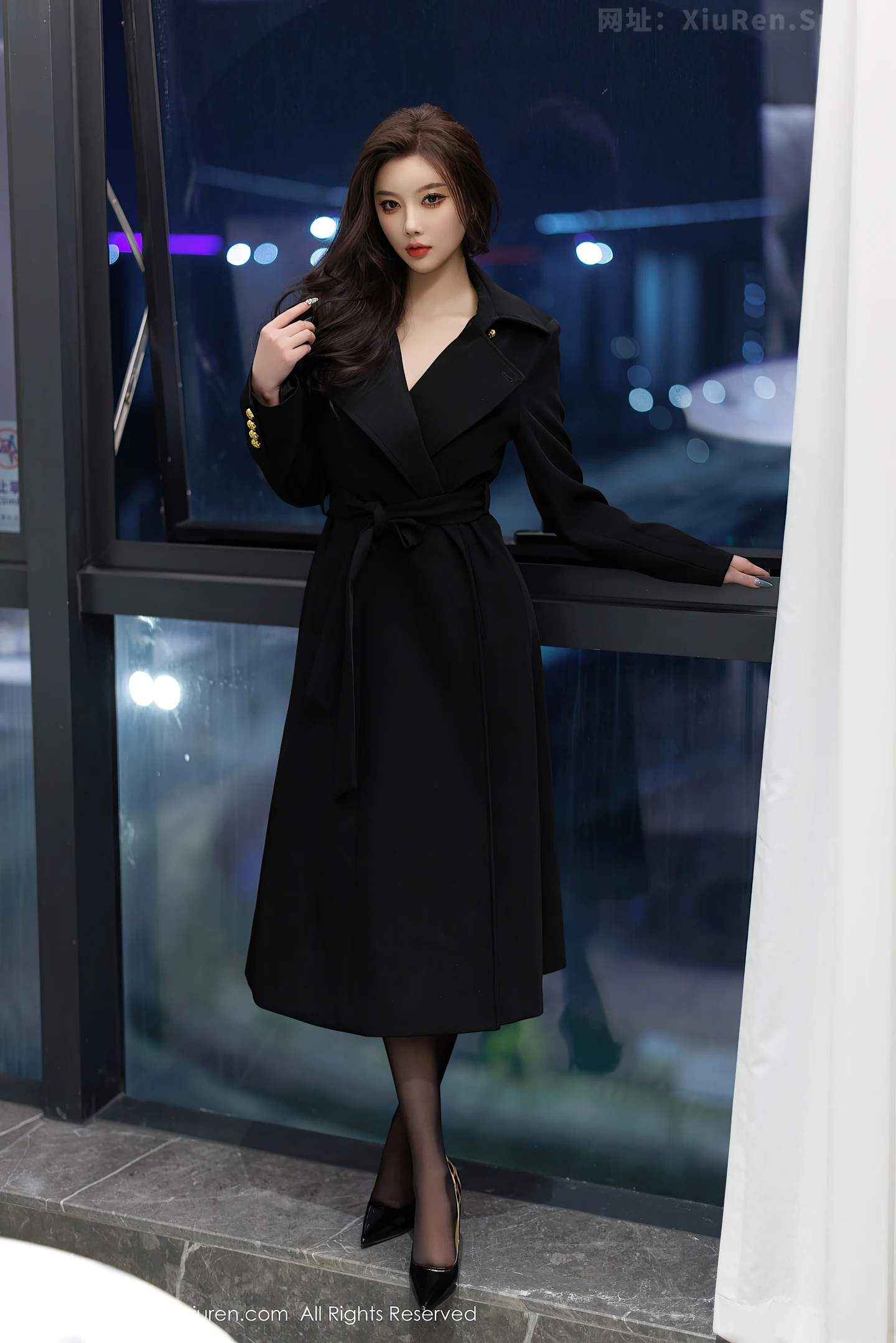 图片[5]-[XiuRen秀人网] VOL.9984 女神杨晨晨Yome性感黑色情趣内衣配黑丝袜秀丰腴身材诱惑写真90P-秀人网官方网站